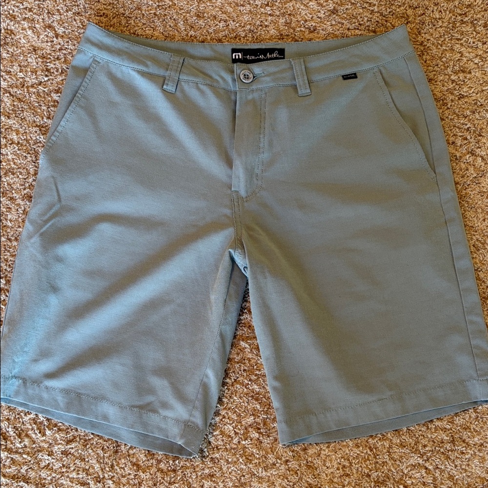 Travis Mathew Men's green  Flat Front Shorts